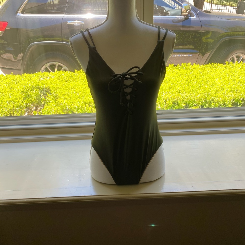 one piece swimsuit